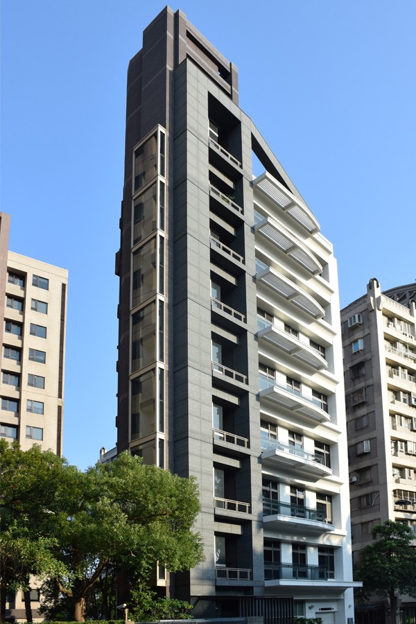 2009 三穎建設 - 樸樹